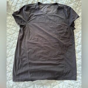 Lululemon Black Workout Top, size 6